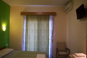 large-1476945142-DSC_5080